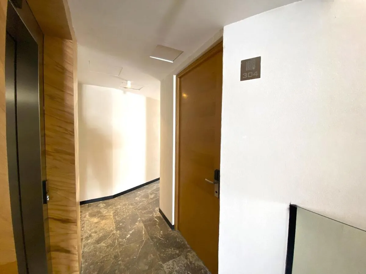 Oceanfront Condo, Roof Pool, Gym, Walk To 5Th Ave! Playa del Carmen Mexico